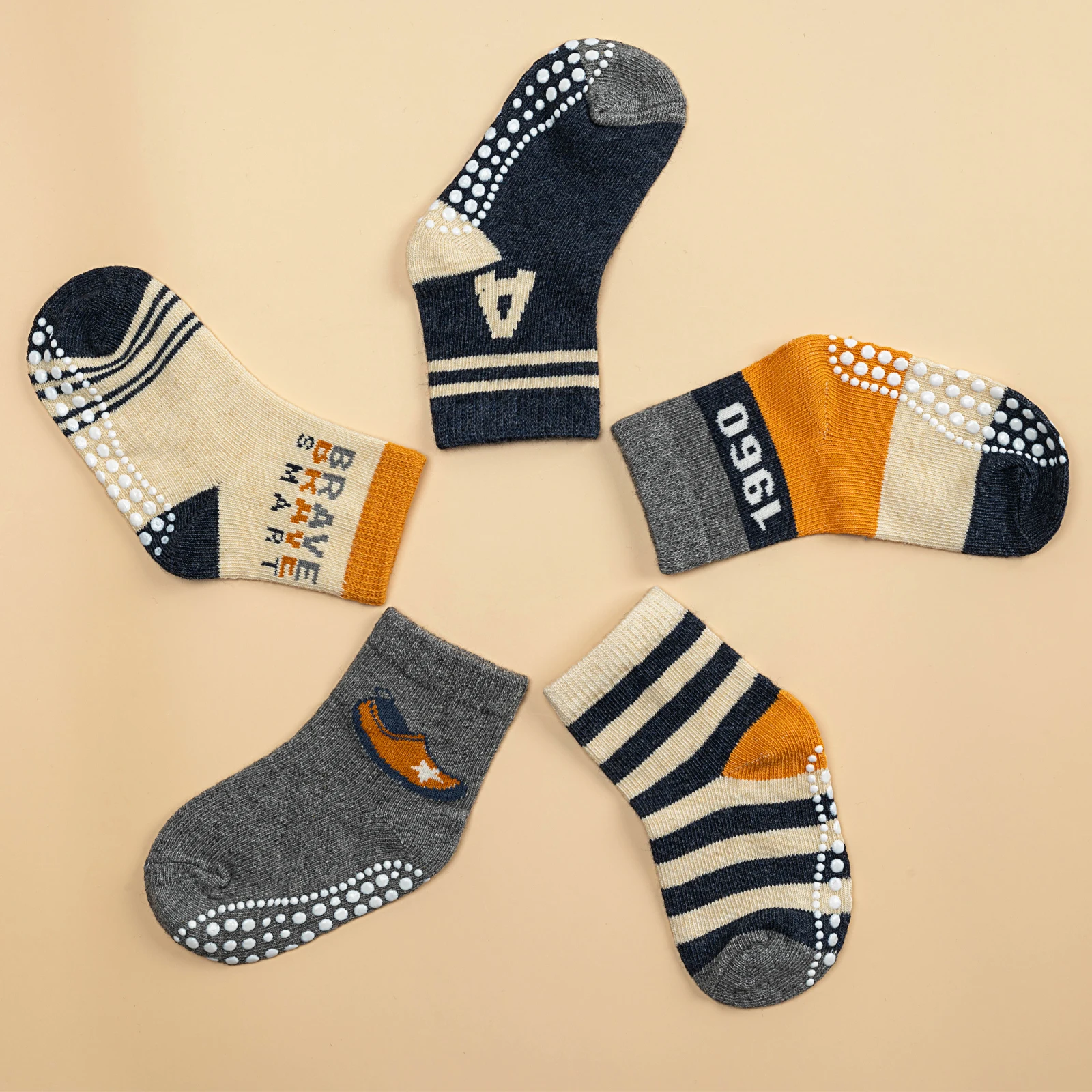 Dropshipping 5 Pairs Non slip Socks Kids Best Selling Gripper Socks Casual Home Socks