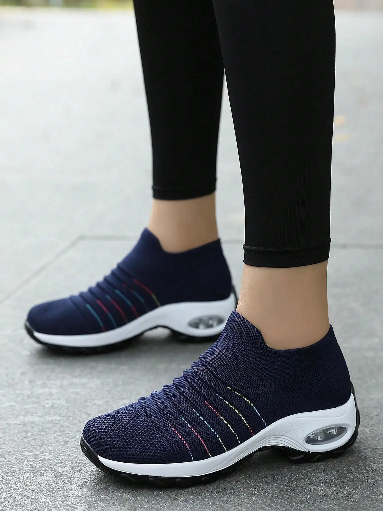 2025  Dropshipping Product Women Sock Sneakers Best Selling Casual Lightweight Shoes Femmes Slip on Sneaker Cheap
