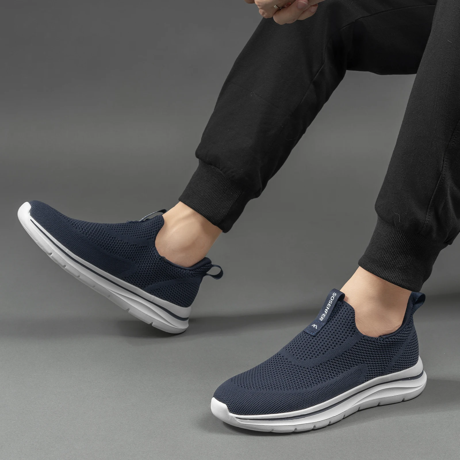 Dropshipping Men Casual Shoes Fashion Sneakers Comfortable Sports Flying Knitted Socks Shoes Casual Flats Walking Style Shoes