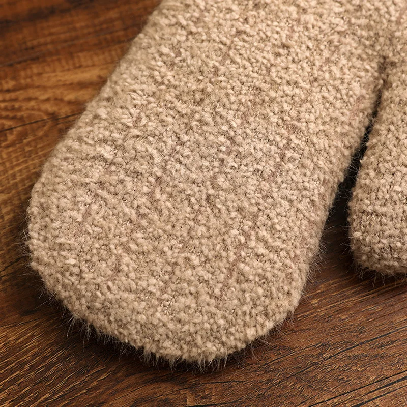 Cute Winter Simple Windproof Thick Warm Cable Stripe Knit Plush Fluffy Cuff Skiing Finger Cover Mittens Hand Gloves for Women