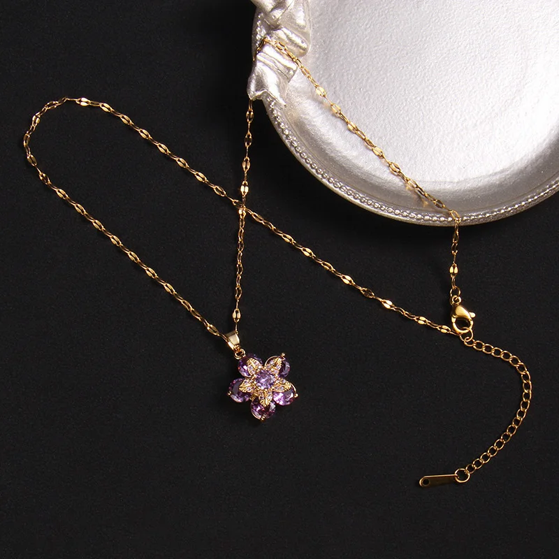 Light Luxury Stainless Steel Flower Shaped Pendant Rotating Cubic Zircon Chain Necklace Pink Diamond Flower Necklace for Women