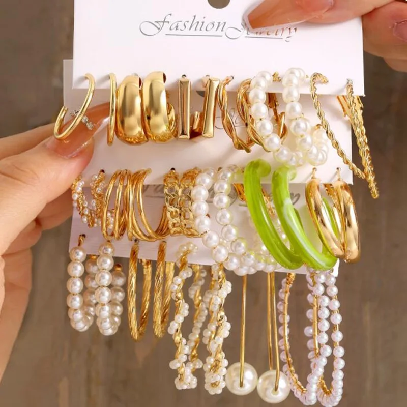 New Fashionable and Versatile High-end Metal Twist Chain Earring Set Creative and Simple Earring Floral Geometric Earrings