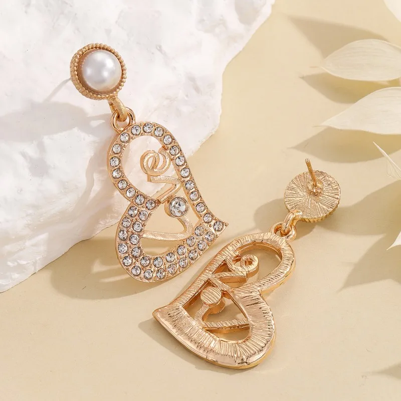 Shiny Fashion Exaggerated Full Zircon Hollow Love Pendant Earring Crystal Sparkling Zircon Hoop Earrings Jewelry for Women