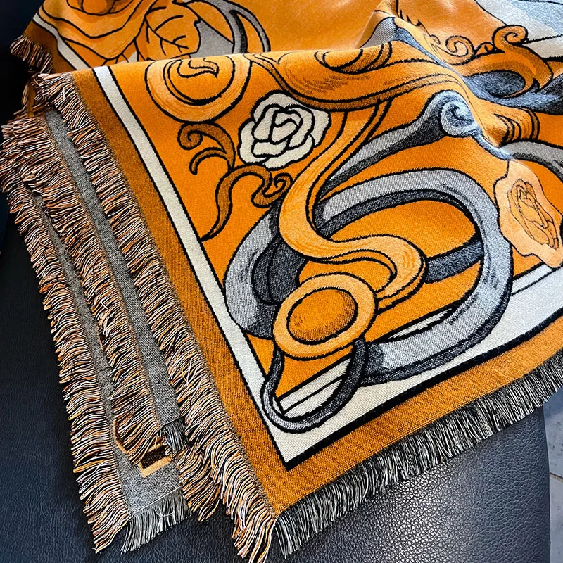 Vintage New 2024 Women's Printed Horse Square Shawl Cape Autumn Winter Thickened Warm Travel Blanket Air Conditioning Cover