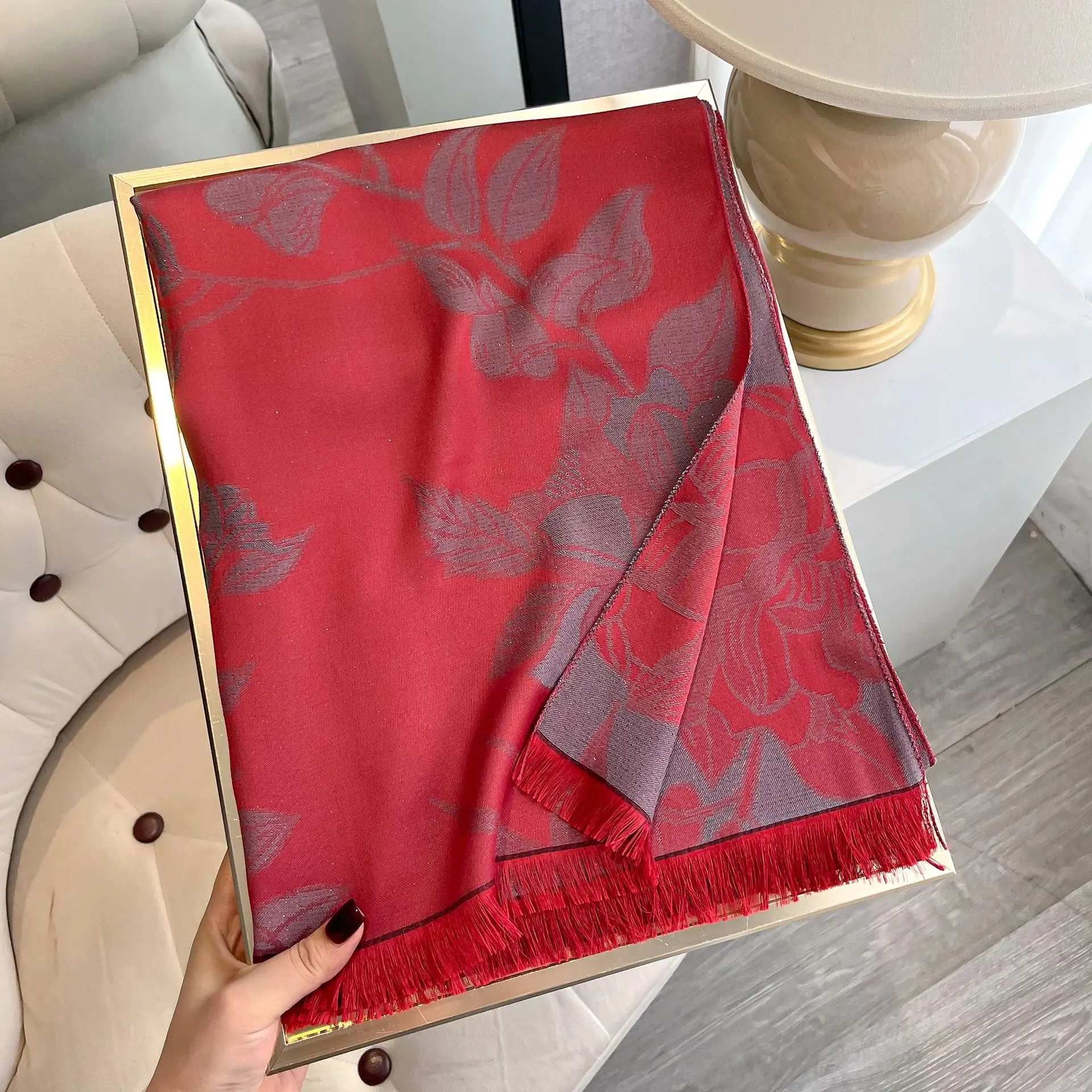 Women's Elegant Double-Sided Floral Design Tencel Cotton and Polyester Wrap Simple Atmospheric Warm Shawl Cloak for Commuting