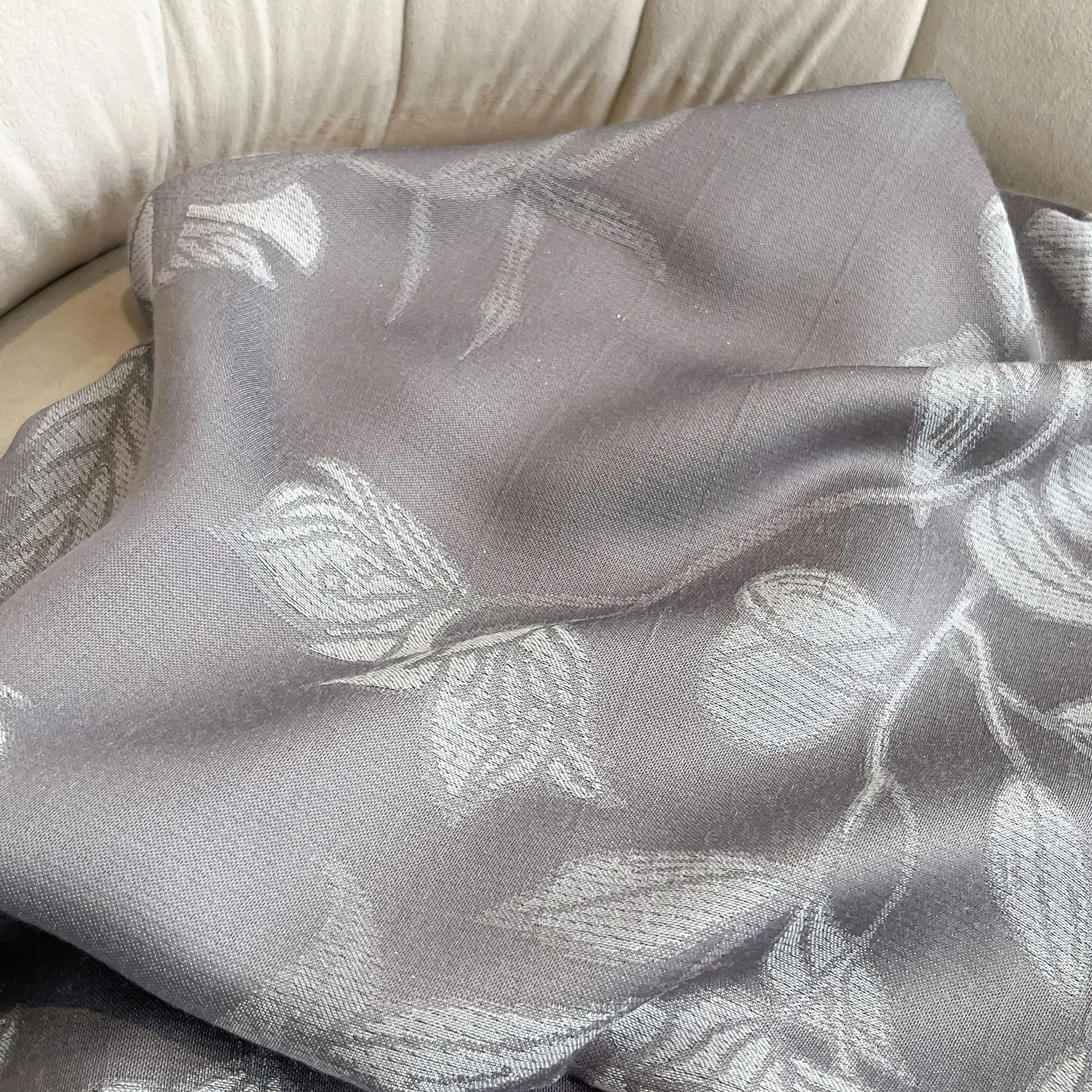 Women's Elegant Double-Sided Floral Design Tencel Cotton and Polyester Wrap Simple Atmospheric Warm Shawl Cloak for Commuting