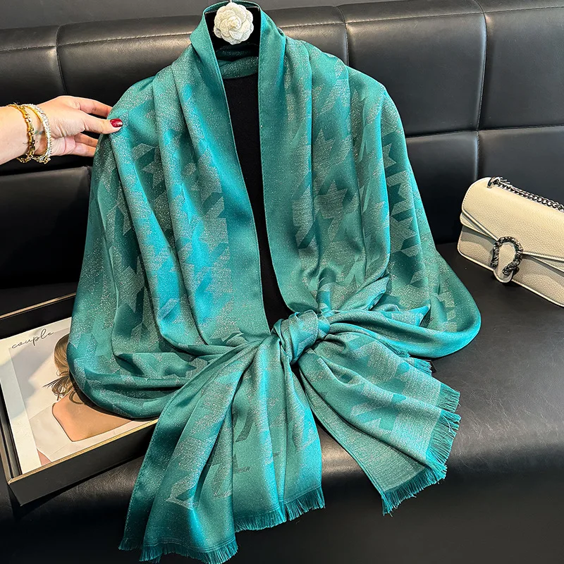 High-Grade Ladies Jacquard Scarf Soft Shawl Jersey Cotton Tencel Gold Polyester Crinkle Wrap for Spring Summer Fashion Design