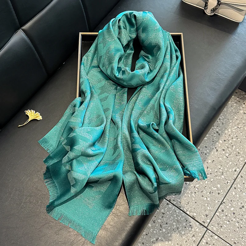 High-Grade Ladies Jacquard Scarf Soft Shawl Jersey Cotton Tencel Gold Polyester Crinkle Wrap for Spring Summer Fashion Design