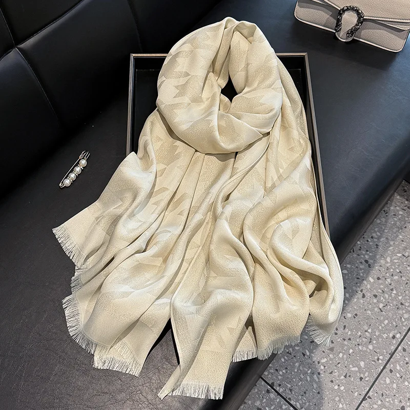 High-Grade Ladies Jacquard Scarf Soft Shawl Jersey Cotton Tencel Gold Polyester Crinkle Wrap for Spring Summer Fashion Design