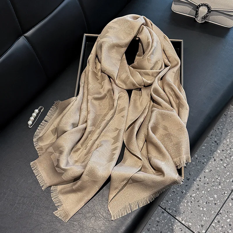 High-Grade Ladies Jacquard Scarf Soft Shawl Jersey Cotton Tencel Gold Polyester Crinkle Wrap for Spring Summer Fashion Design