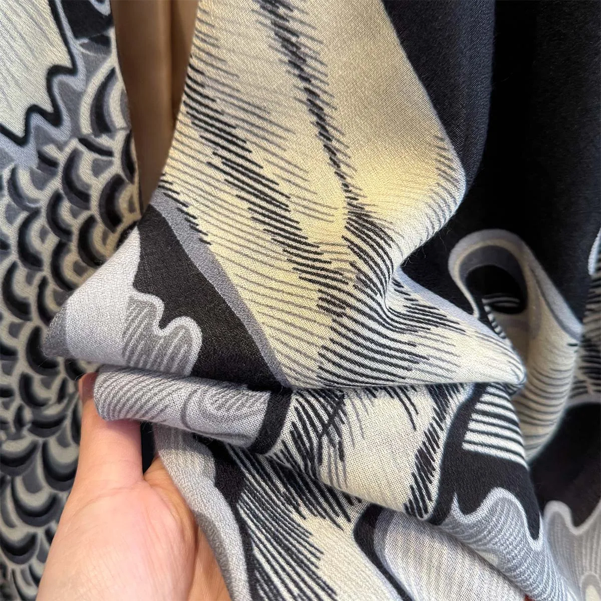 2025 New Luxury Fashion Designer Scarf Travel Shawls Flower Printed Viscose Square Scarf for Women Muslim Hijab Scarves