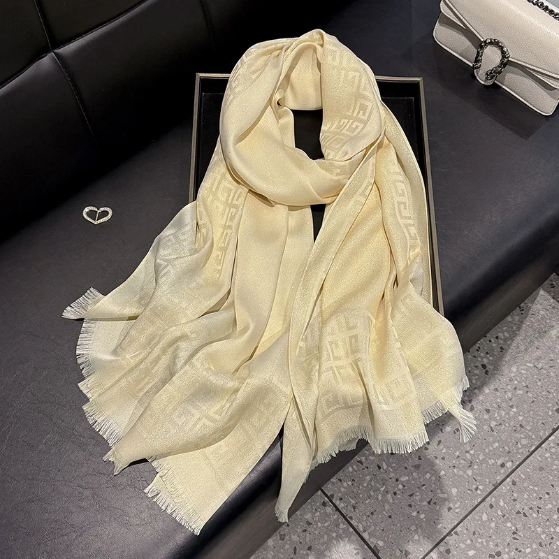 Elegant Long Scarf and Short Beard Tencel Cotton New Spring Fashion Simulated Silk Hijab Gold Polyester with Geometric Design