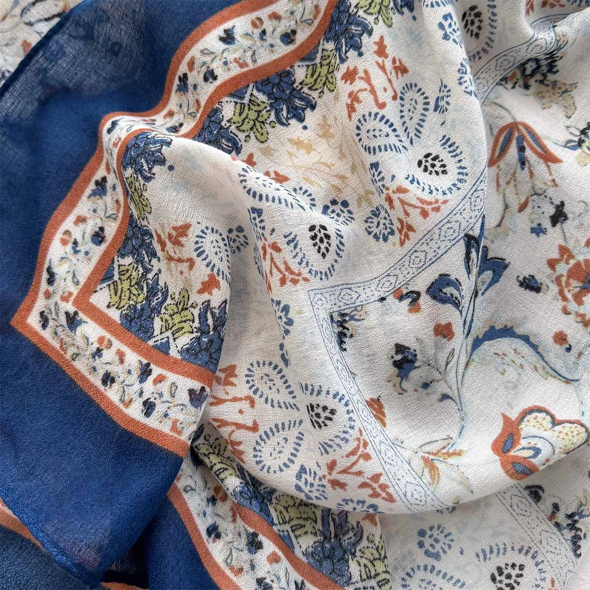 2025 Fashion Flower Printing Cotton feel Square Scarf New Design Muslim Women Viscose Soft summer Hijab Scarves Wholesale