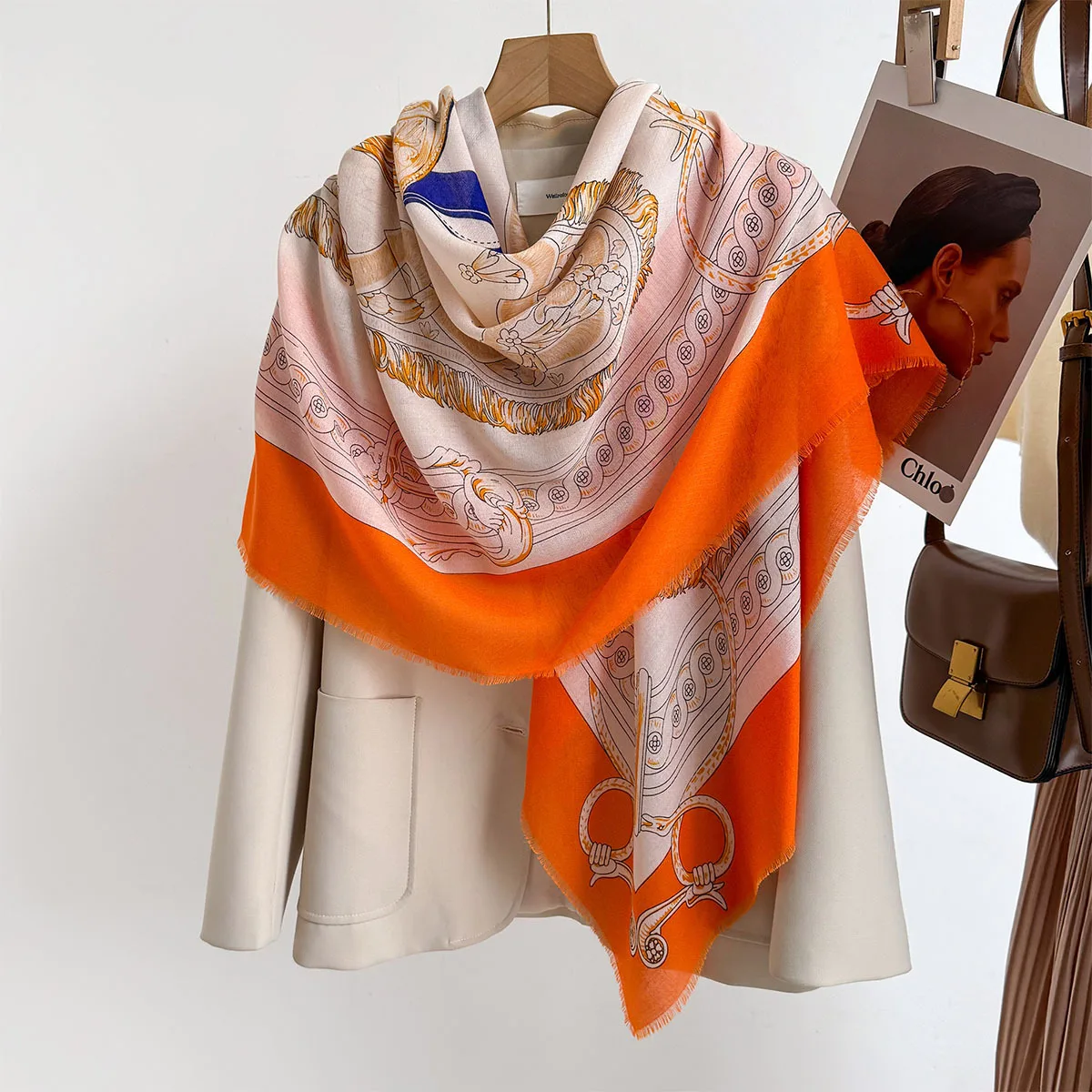 2025 Spring Summer New Fashion Chain Pattern Square Scarf for Women Travel Sunscreen Designer Print Warm Shawl