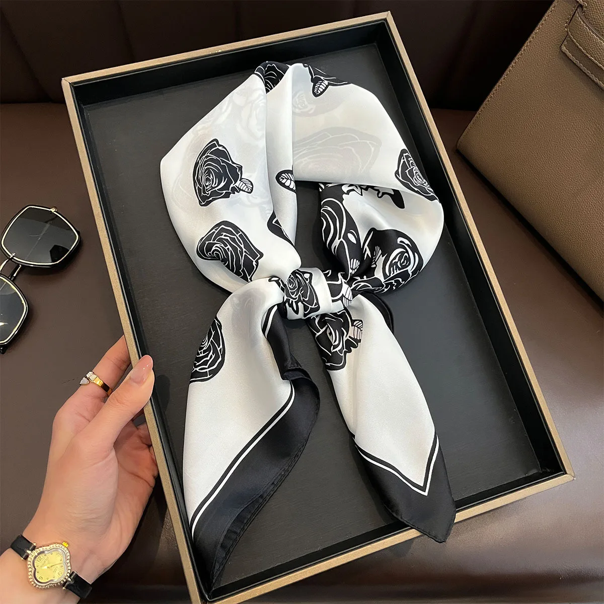 Fashion Custom Women Floral Pattern imitation Silk Square Scarves Neckerchief 70*70CM  Print Small Neck Tie Hijabs for Ladies