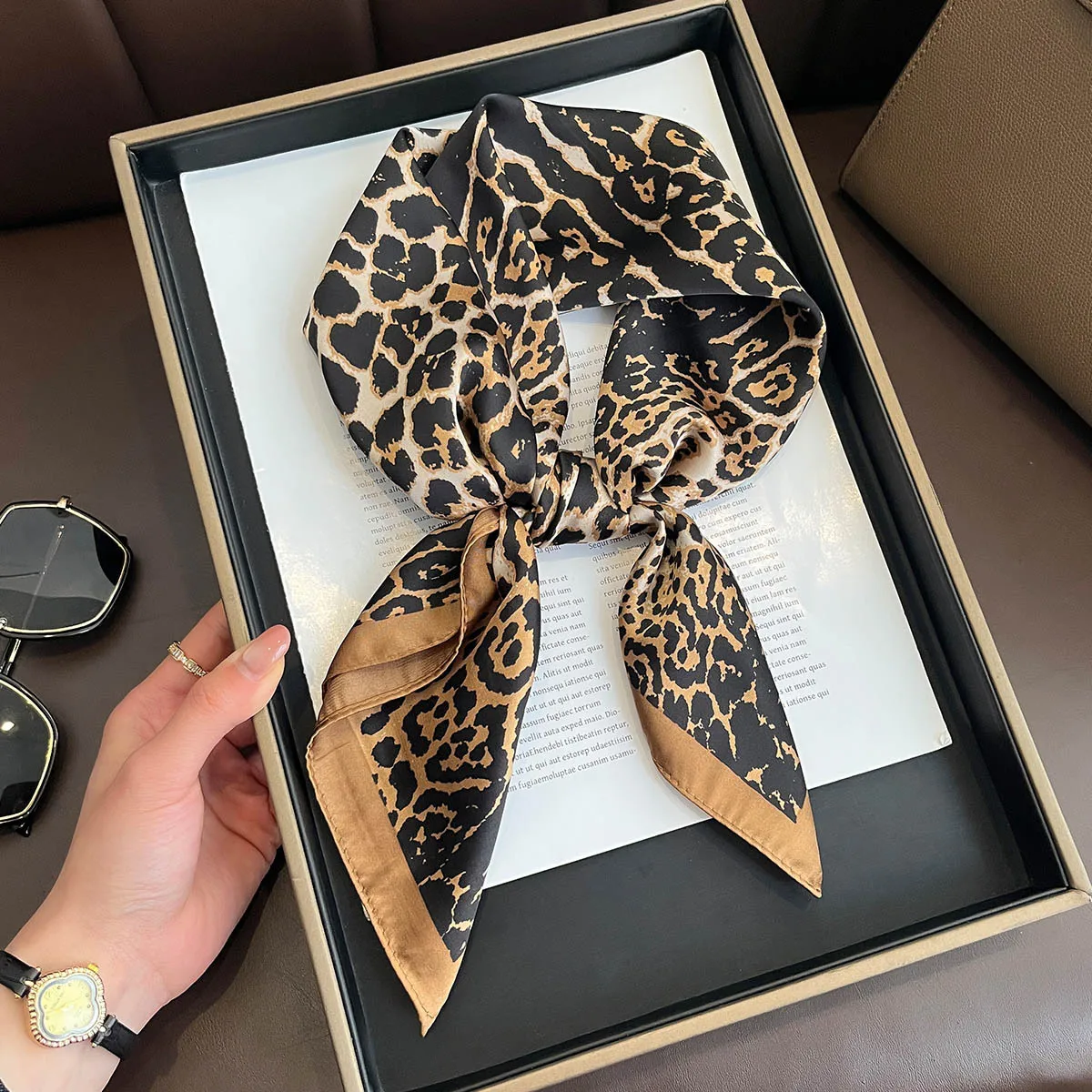 spring summer Square Leopard Print Hijab for Women Muslim Shawl Light Weight Soft imitation silk Scarf fashion Headscarf