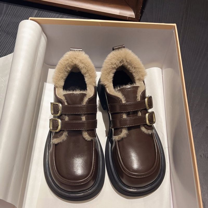 حذاء جلد طبيعي نسائي دافئ