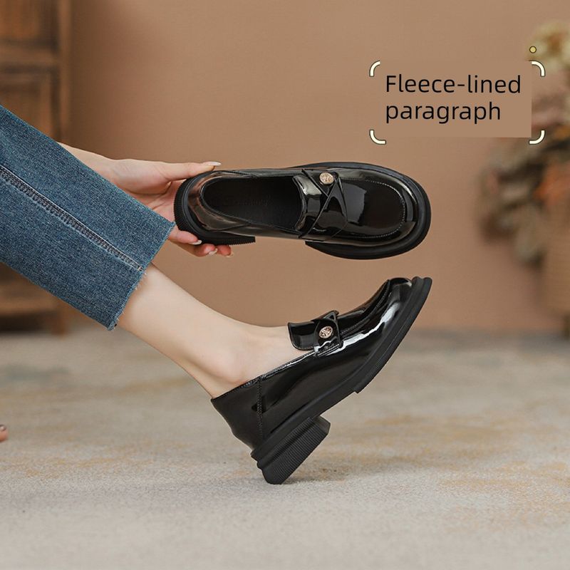 العربية: صغير غير مرئي مرفوع الصنادل النسائية الرب...