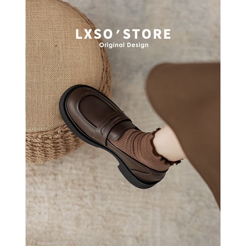 أحذية كعب حقيقية لنوع loafers للنساء بنمط بريطاني...