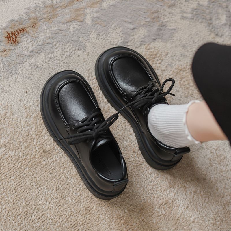 أحذية جلدية أصلية للنساء بنمط بريطاني لخريف 2024 و...