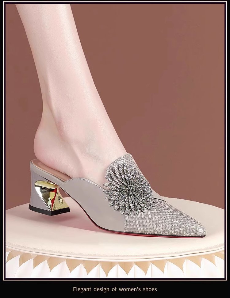 Summer New Women's Fashion Middle Heel Sandals