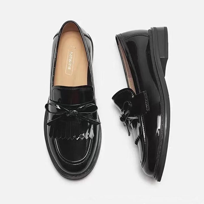 حذاء رياضي نسائي من الجلد الصغير بتصميم قوس وشريط...