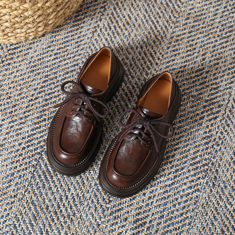 أحذية جلدية صغيرة بأسلوب بريطاني، نسائية ذات قاعدة...