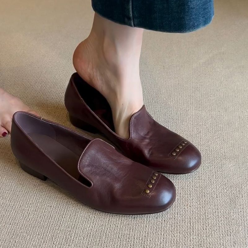 النسخة الناعمة ~ حذاء نسائي بريطاني ذو كعب منخفض و...