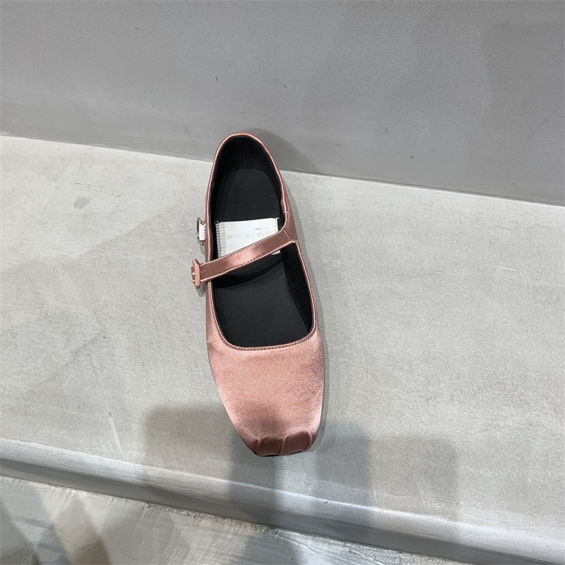 بريز المساء الوردي الخفيف حذاء مسطح للنساء 2024 جد...
