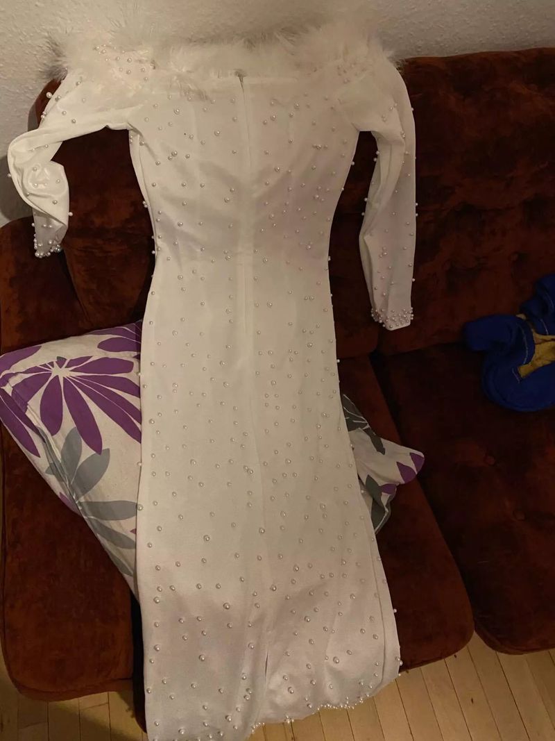 فستان سهرة نسائي أنيق بخط واحد مع زخارف فقاعات وحب...