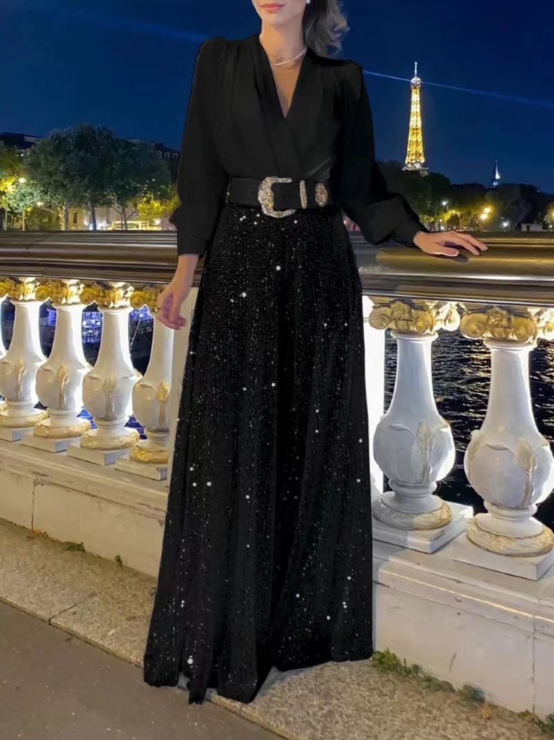 أسود