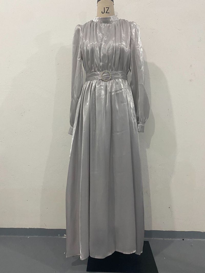 موديل مسلم سليبريتى ستايل فاشن أكمام لانترن منظمة...