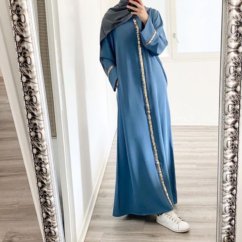 أزرق