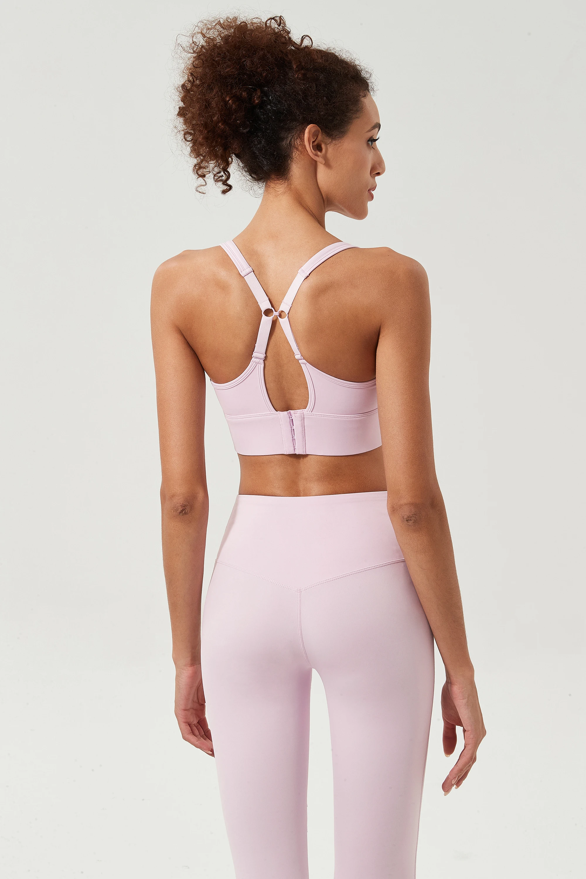 Customizable High Quality Women's Gym Fitness Active Yoga Sets Breathable Sustainable Yoga Suits Quick Dry Shock-Absorbent Print