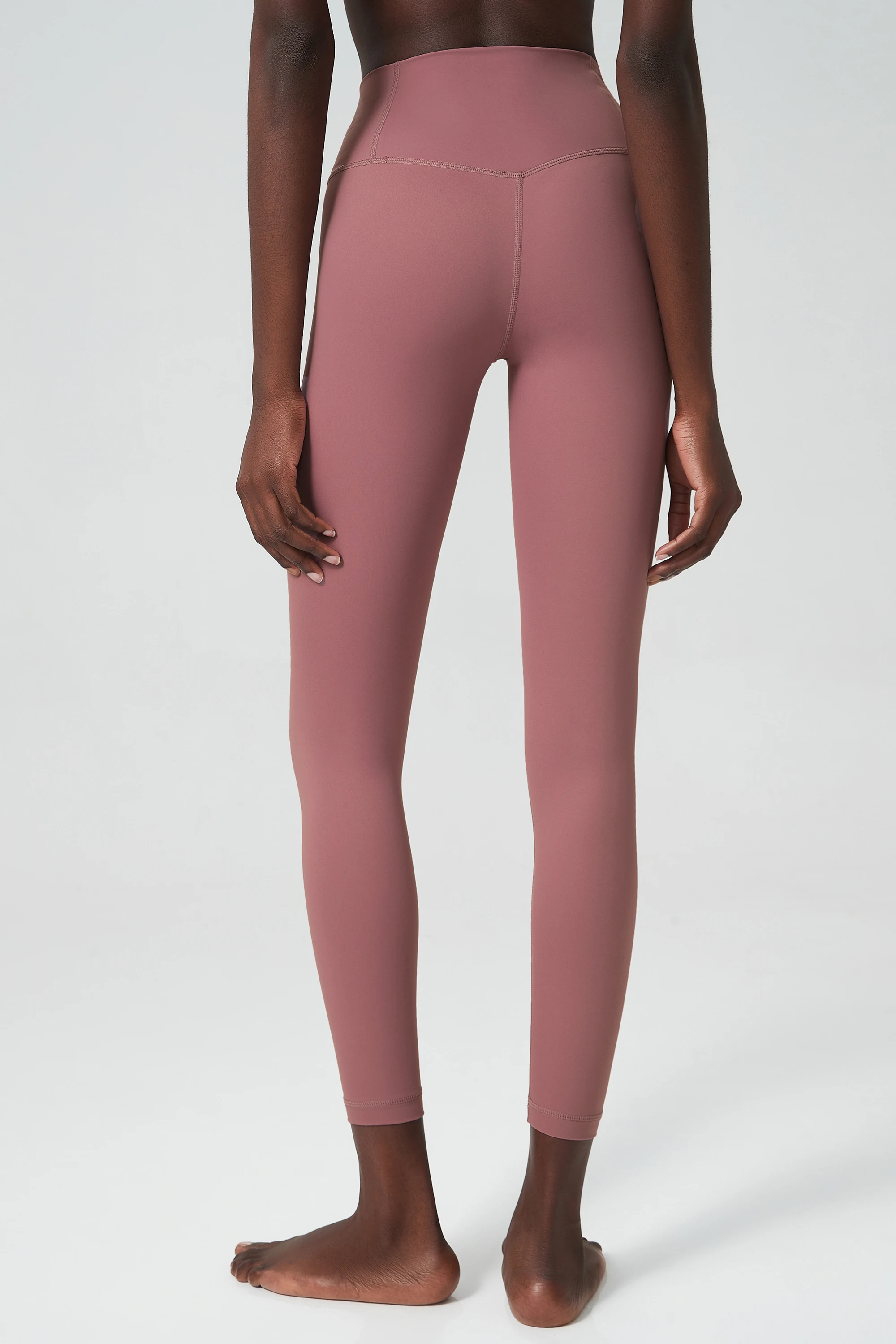 Solid Pattern High Visibility Yoga Leggings with Elastic Waist & Anti-Rolling Feature Solid Pattern High Visibility Trousers