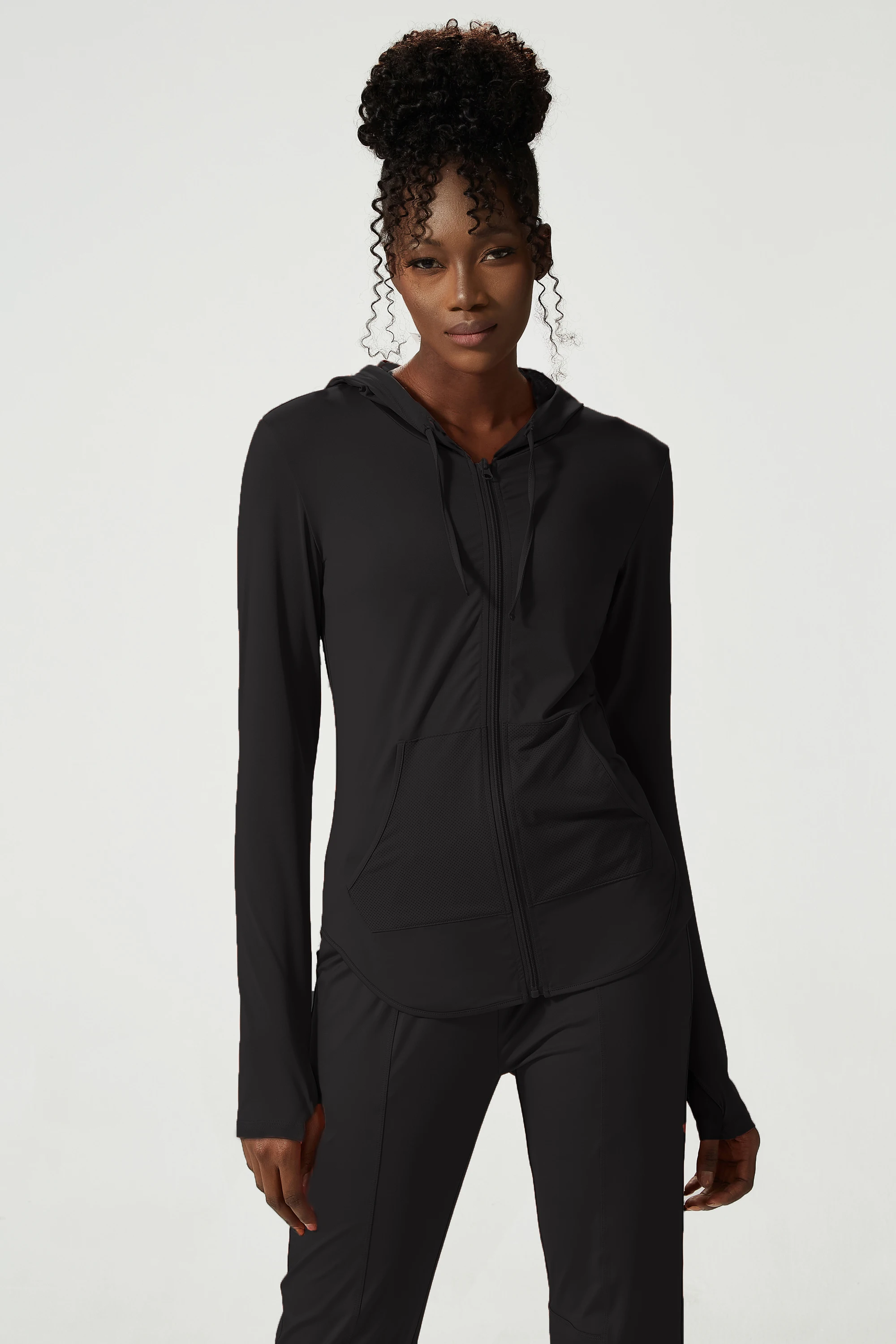 Women's Long Sleeve Geometric Fitness Trainer Jacket Customizable Logo Elastic Waist Gym Set in Spandex/Nylon OEM Supply